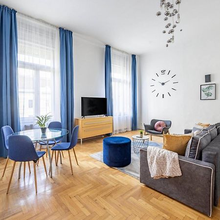 Super Central Cozy Home On The St. Stephen Road ブダペスト エクステリア 写真