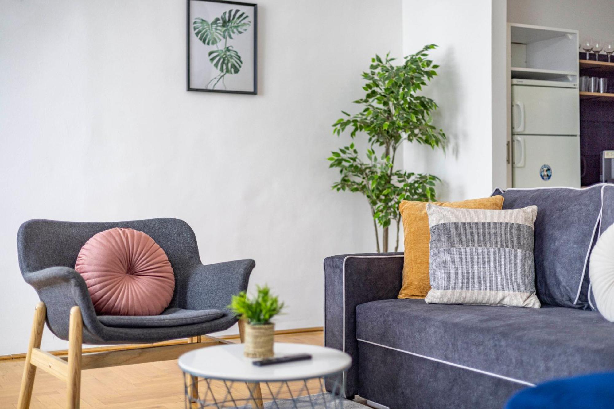 Super Central Cozy Home On The St. Stephen Road ブダペスト エクステリア 写真