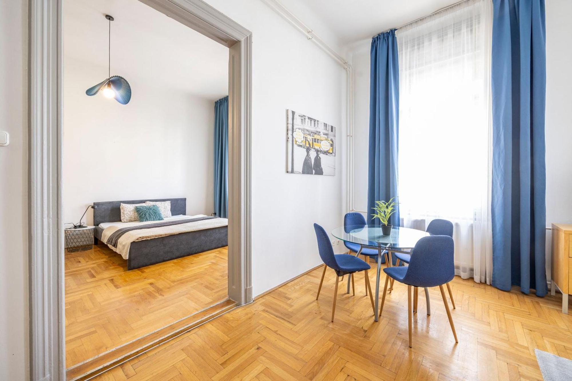 Super Central Cozy Home On The St. Stephen Road ブダペスト エクステリア 写真